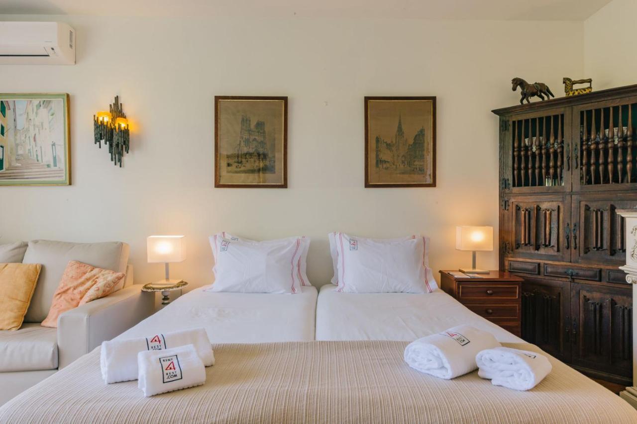 Rent4Rest Estoril Beachfront Apartments Exterior photo